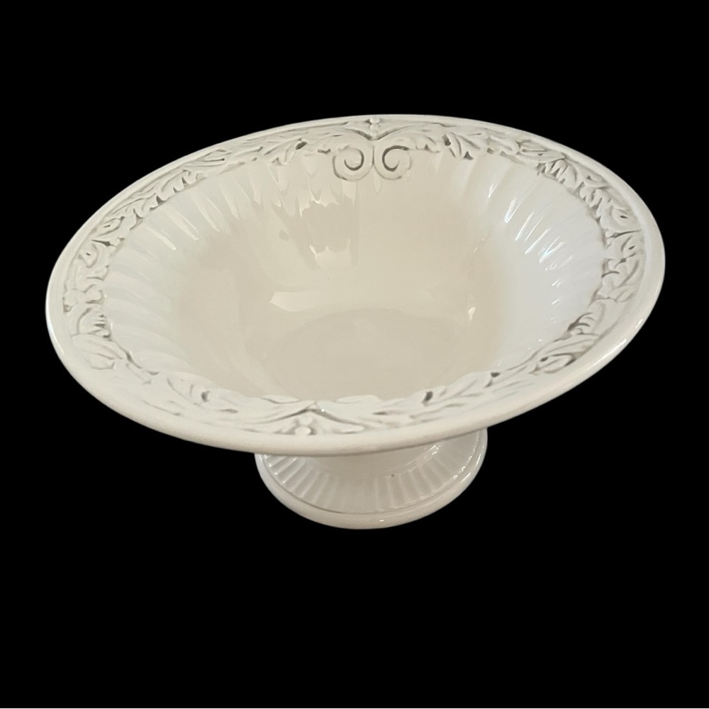 American Atelier at Home Athena Ironstone Footed Bowl 5166 White Ironstone EUC - Picture 9 of 11